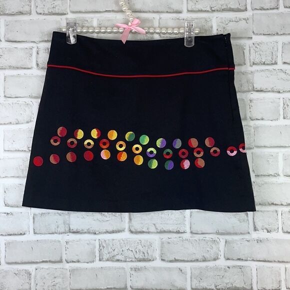 Nicola Quilter Mini Skirt Embroidered Circles Black Size 8-10 Unique Designer - Picture 8 of 8